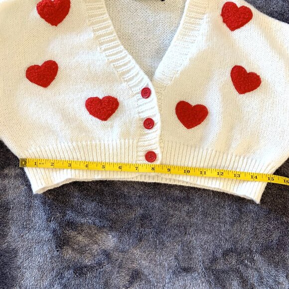 ROMWE Cream Cropped Cardigan Red Heart Print Women Size S Long Sleeves Valentine - Picture 9 of 10